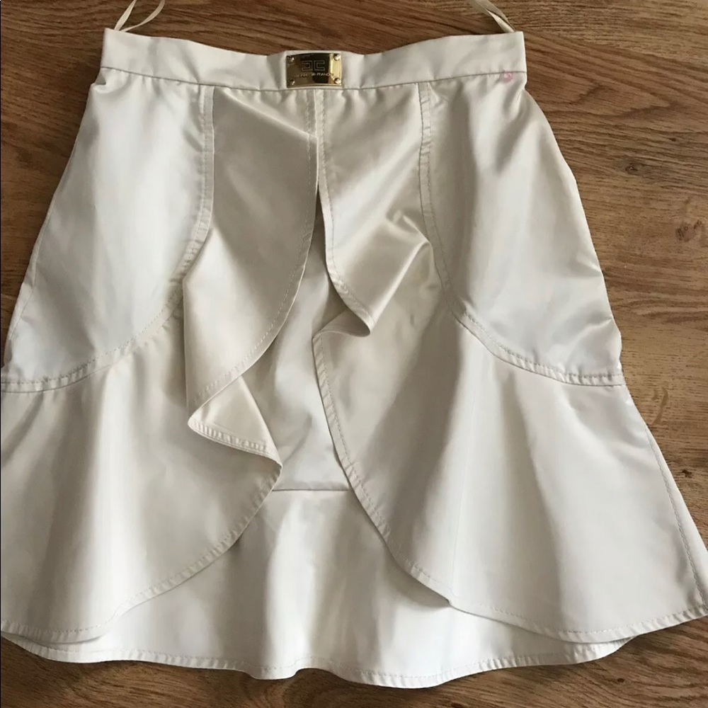 Elisabetta Franchi Skirt Size 40 (fits smaller)
